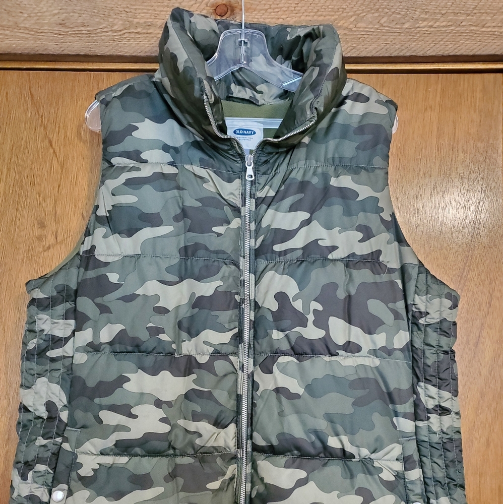 Old Navy puffer vest